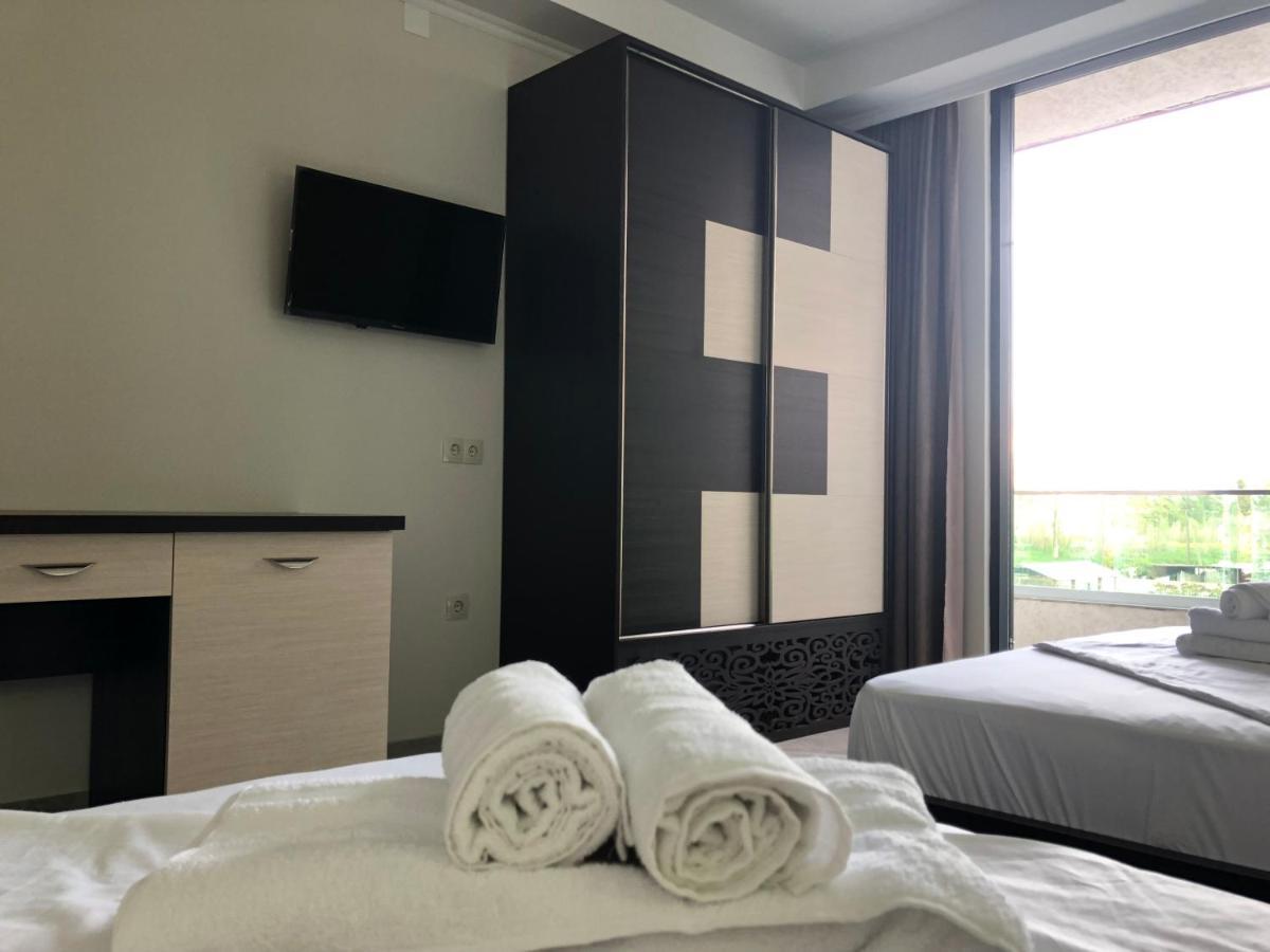 Magnetiti Hotel Урекі Екстер'єр фото