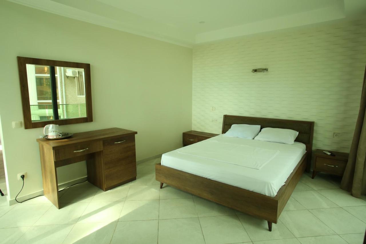 Magnetiti Hotel Урекі Екстер'єр фото