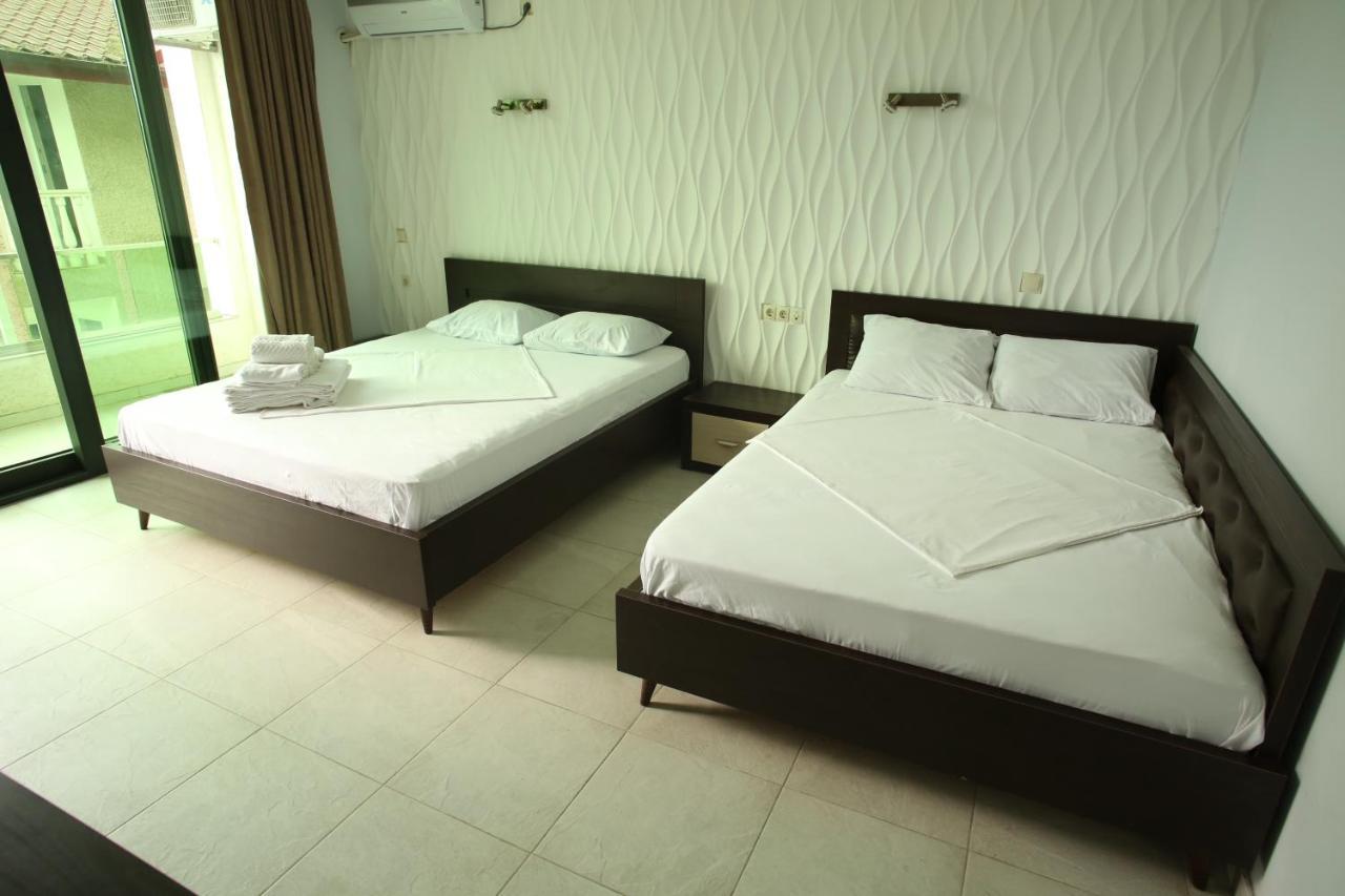 Magnetiti Hotel Урекі Екстер'єр фото